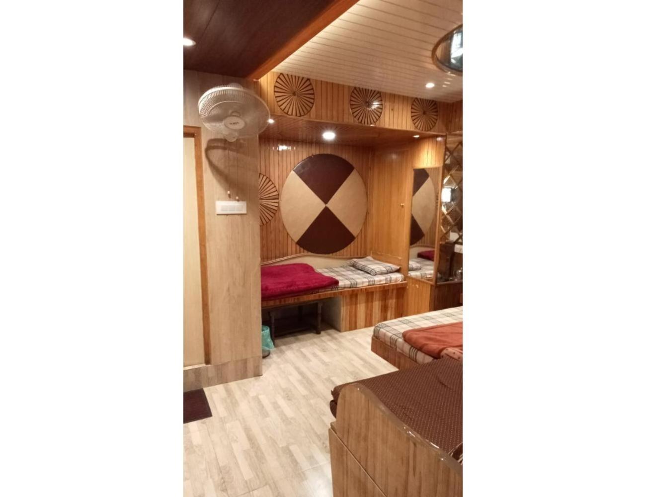 Hotel Doegar, Shimla Ngoại thất bức ảnh